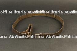 Bretelle en cuir pour le Gewehr 98. Leather sling for the Gewehr 98.