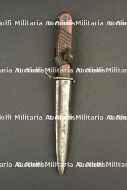 Poignard de tranchées allemand. German trench dagger.