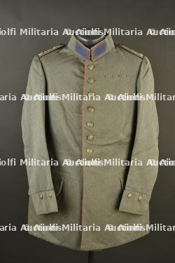Feldrock d'un Hauptmann bavarois du corps médical. Bavarian medical captain's Feldrock tunic.