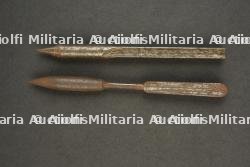 Flechettes d'aviation francaise et allemande. French and German aerial flechettes.