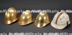 Allemagne, lot de quatre casques de sapeurs-pompiers du debut du XXe siecle. Germany, set of four early 20th-century firefighter helmets. — photo 2