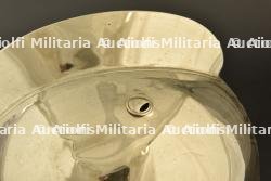 Allemagne, lot de trois casques de sapeurs-pompiers nickeles. Germany, set of three nickel-plated firefighter helmets. — photo 4
