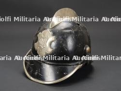 Allemagne ou Alsace, casque de sapeur-pompier. Germany or Alsace, firefighter helmet.