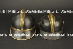 Allemagne, lot de deux casques de sapeurs-pompiers. Germany, set of two firefighter helmets. — photo 4