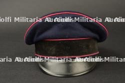 Allemagne, casquette de sapeur-pompier. Germany, firefighter peaked cap. — photo 9