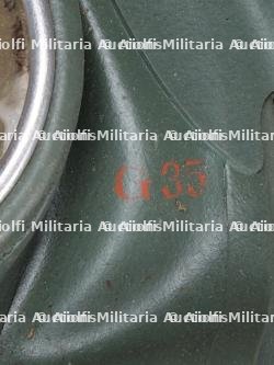 Allemagne, masques a gaz de la Luftschutz de la Seconde Guerre mondiale. Germany, Second World War Luftschutz gas masks. — miniature 7