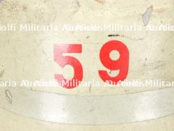 Allemagne, casque de sapeur-pompier fluorescent. Germany, fluorescent firefighter helmet. — photo 4