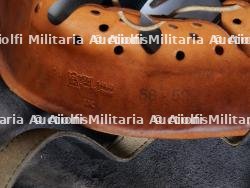 Allemagne, lot de deux casques de sapeurs-pompiers. Germany, set of two firefighter helmets. — photo 10