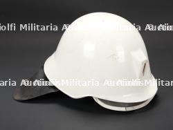 Allemagne, casque d'intervention en cas de seisme. Germany, earthquake-response helmet. — photo 2