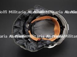 Allemagne, lot de trois casques de sapeurs-pompiers des annees 1990. Germany, set of three 1990s firefighter helmets. — miniature 14