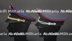 Allemagne et Danemark, lot de trois casquettes de pompiers. Germany and Denmark, set of three firefighter peaked caps. — photo 5