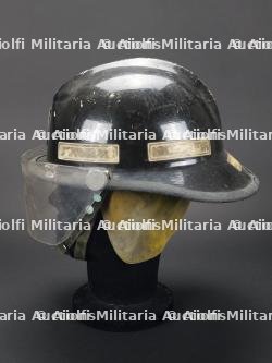 Arabie saoudite, casque de sapeur-pompier. Saudi Arabia, firefighter helmet. — miniature 5