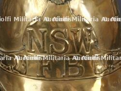 Australie, lot de deux casques de sapeurs-pompiers de Nouvelle-Galles du Sud. Australia, set of two New South Wales firefighter helmets. — photo 4