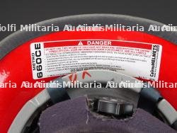 Australie, lot de deux casques de sapeurs-pompiers. Australia, set of two firefighter helmets. — miniature 10