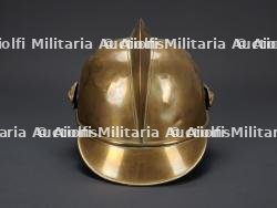 Autriche, casque en cuivre d'officier de sapeurs-pompiers volontaires, debut du XXe siecle. Austria, copper volunteer fire officer's helmet, early 20th century. — photo 7