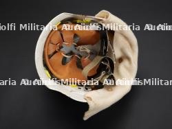 Autriche, lot de trois casques de sapeurs-pompiers. Austria, set of three firefighter helmets. — photo 13