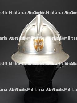 Autriche, lot de deux casques de sapeurs-pompiers des annees 1970-1980. Austria, set of two firefighter helmets from the 1970s–1980s. — miniature 10