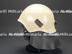 Autriche, casque de pompier Helis Interspiro. Austria, Helis Interspiro firefighter helmet. — photo 4