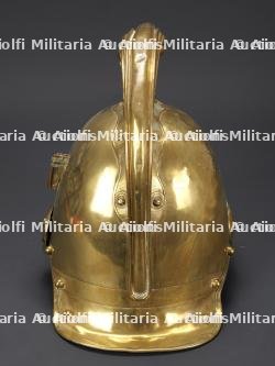 Belgique, casque de sapeur-pompier de la ville d'Arlon, vers 1860. Belgium, firefighter helmet from the town of Arlon, circa 1860. — photo 12
