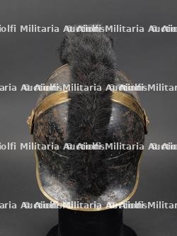 Belgique ou Allemagne, casque de feu a criniere et bottes-sabots. Belgium or Germany, fire helmet with horsehair crest and wooden-soled boots. — photo 13