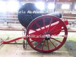 Belgique, charrette a bras equipee d'un ventilateur. Belgium, handcart fitted with a smoke-extraction fan.