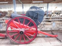 Belgique, charrette a bras equipee d'un ventilateur. Belgium, handcart fitted with a smoke-extraction fan. — miniature 2