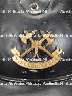 Belgique, Arlon, casque Adrian de sapeur-pompier. Belgium, Arlon, Adrian firefighter helmet. — miniature 4