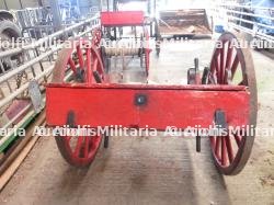 Belgique, charrette a bras de sapeurs-pompiers. Belgium, firefighter handcart. — miniature 2