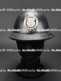 Belgique, casque de la ville d'Anvers (Antwerpen). Belgium, helmet from the city of Antwerp (Antwerpen). — miniature 3