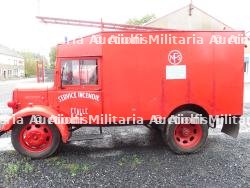 Belgique, camion britannique Austin K2-YV de 1938, ambulance et vehicule d'intervention. Belgium, 1938 British Austin K2-YV ambulance and emergency vehicle. — photo 3