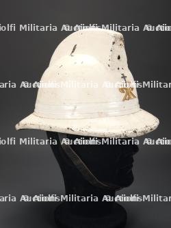 Belgique, casque de diacre ou d'aumonier des sapeurs-pompiers. Belgium, firefighter deacon's or chaplain's helmet. — miniature 2