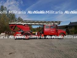 Belgique, camion de pompiers Chevrolet 6700 de 1952 avec grande echelle. Belgium, 1952 Chevrolet 6700 fire engine with aerial ladder. — photo 3