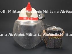 Belgique, lot de deux casques Levior a equipements speciaux. Belgium, set of two Levior helmets with special equipment. — photo 5