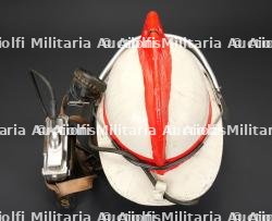 Belgique, lot de deux casques Levior a equipements speciaux. Belgium, set of two Levior helmets with special equipment. — miniature 11