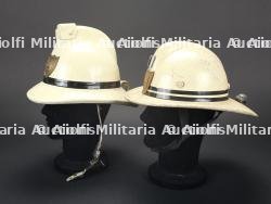 Belgique, lot de deux casques de sapeurs-pompiers de Liege. Belgium, set of two Liege firefighter helmets. — photo 2