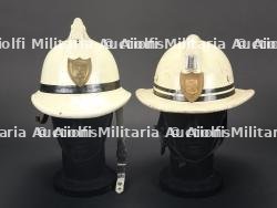 Belgique, lot de deux casques de sapeurs-pompiers de Liege. Belgium, set of two Liege firefighter helmets. — photo 4