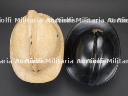 Belgique, lot de deux casques de sapeurs-pompiers de Bruxelles. Belgium, set of two Brussels firefighter helmets. — miniature 8
