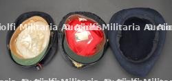 Belgique, lot de cinq coiffures de sapeurs-pompiers. Belgium, set of five firefighter headpieces. — photo 16