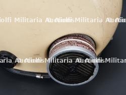 Belgique, casque panoramique avec filtres pour risques speciaux. Belgium, full-face helmet with filters for special hazards. — photo 5