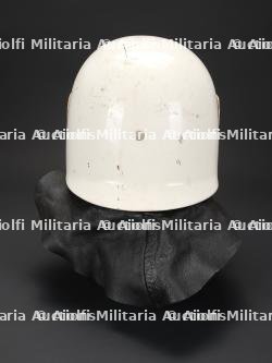 Belgique, casque de sapeur-pompier avec eclairage integre. Belgium, firefighter helmet with integrated lighting. — photo 6