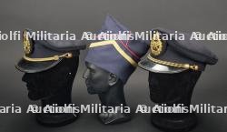 Belgique, lot de six coiffures de sapeurs-pompiers. Belgium, set of six firefighter headpieces. — miniature 6