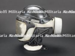 Belgique, casque a ventilation assistee Pureflo. Belgium, Pureflo powered-air helmet. — miniature 5