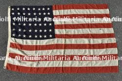 Drapeau US 48 étoiles.