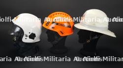 Benelux, lot de quatre casques de sapeurs-pompiers. Benelux, set of four firefighter helmets. — photo 7