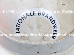 Benelux, lot de quatre casques de sapeurs-pompiers. Benelux, set of four firefighter helmets. — photo 10