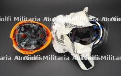 Benelux, lot de quatre casques de sapeurs-pompiers. Benelux, set of four firefighter helmets. — photo 12