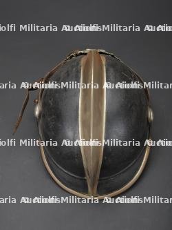 Boheme-Moravie, casque de sapeur-pompier du debut du XXe siecle. Bohemia-Moravia, early 20th-century firefighter helmet. — photo 7