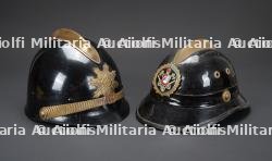Bresil, lot de deux casques de sapeurs-pompiers. Brazil, set of two firefighter helmets.
