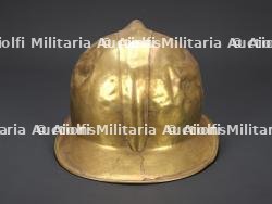 Bulgarie, casque de sapeur-pompier des annees 1940-1950. Bulgaria, firefighter helmet from the 1940s–1950s. — photo 5