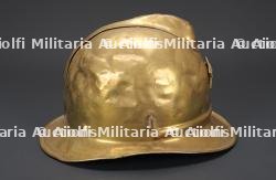Bulgarie, casque de sapeur-pompier des annees 1940-1950. Bulgaria, firefighter helmet from the 1940s–1950s. — miniature 7